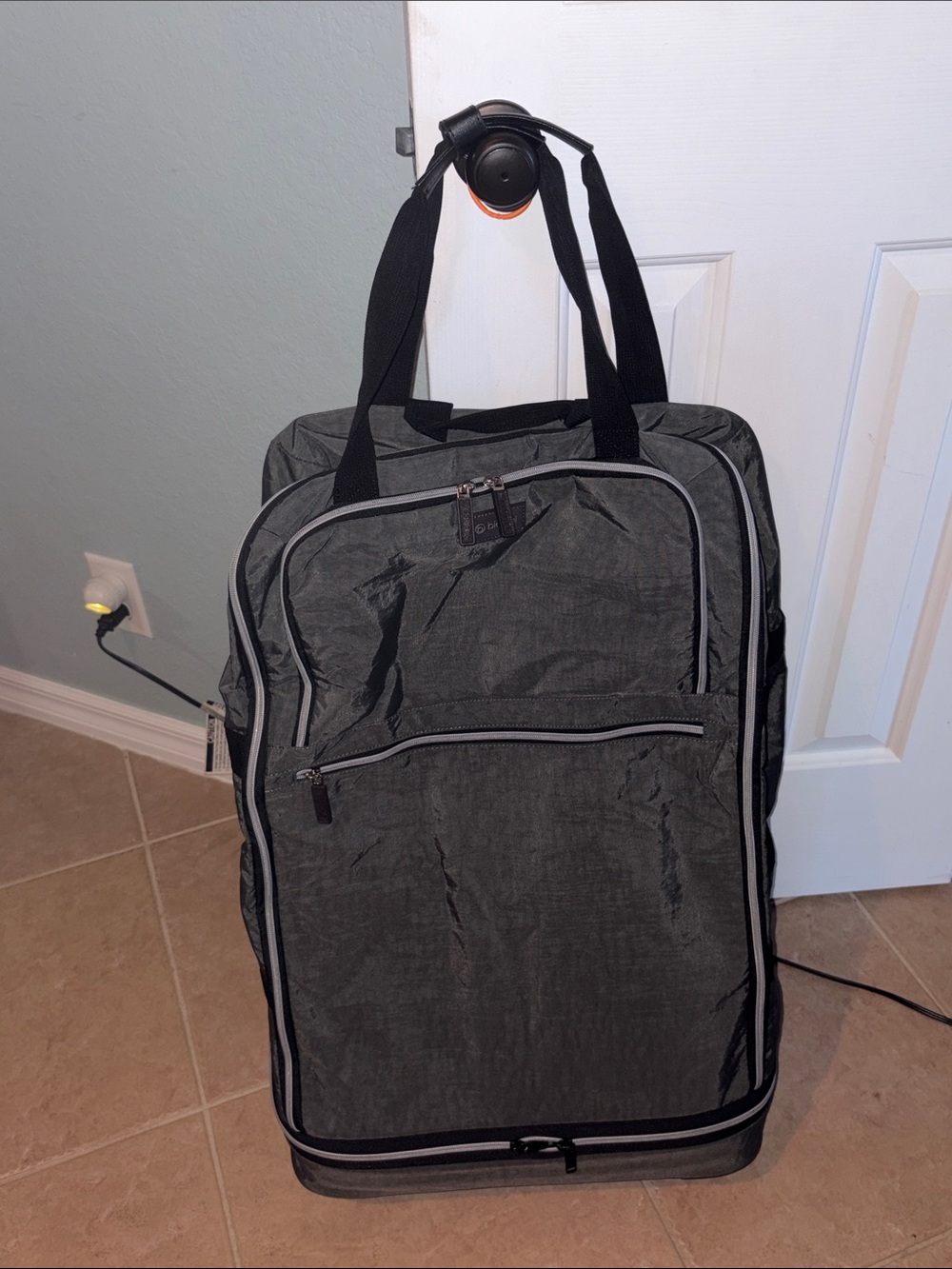 Biaggi ZipSak 31” foldable spinner Duffle Bag Luggage in grey